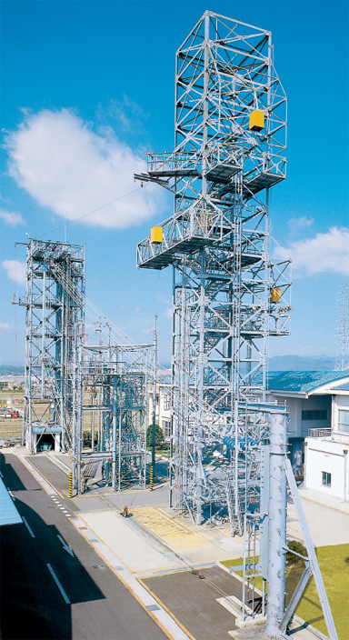 Towers for testing located outside of the experiment station